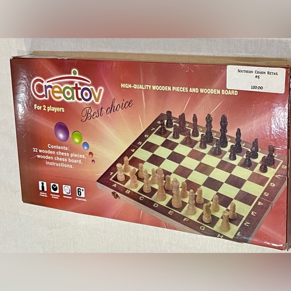 Chess Board Game 32 Wooden Pieces Vintage Wooden Board Man Cave Decor New - Picture 2 of 6